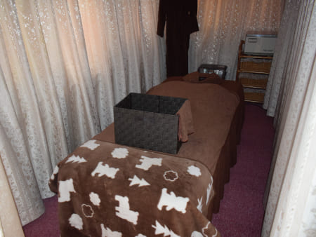 福井のもみほぐし極楽の施術部屋 武生店