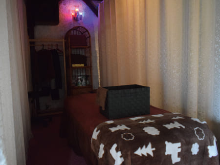 福井のもみほぐし極楽の施術部屋 武生店